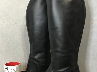 92.39. OFICERKI SKÓRZANE FIRMA STEEDS, ROZMIAR 39 WIDE, ŁYDKA 39CM, WYS.: 44CM