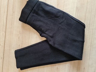 bryczesy Equilibre, r. 140 cm, dziecięce, czarne, lej silikonowy, jak nowe