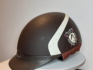 Kask Fouganza Safety Jump brązowy 53-55cm