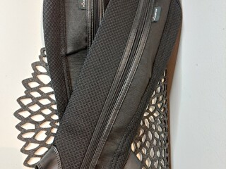 Sztylpy Fouganza czarne sz.30-33cm w.33cm