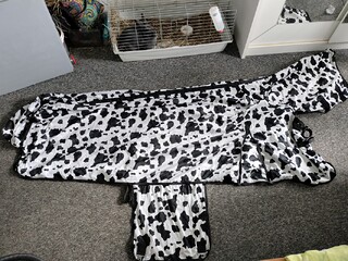 Derka siatkowa krowa HKM nowa cena !