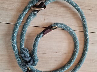 smycz dla psa Sugar Dog Coloured Rope , niebieska, złote okucia, używana
