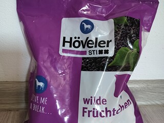 Smaczki Höveler o smaku owoce leśne