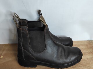509.40. Buty stajenne Felix Buhler rozmiar 40