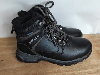 514.40. Buty stajenne Steeds rozmiar 40