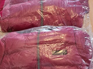 kurtka Felix Buhler, r. S, malinowa, z kapturem, zimowa, NOWA