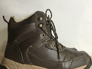 851.44. Buty stajenne Steeds rozmiar 44