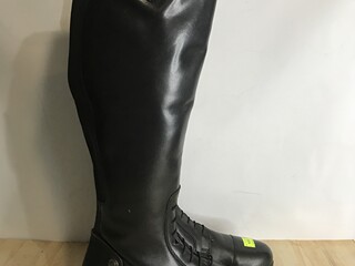 77.42. Oficerki skórzane, ocieplane Steeds favourite rozm. 42 łydka 36-38 cm, wys.: 46 cm