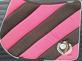 Eskadron nici fuchsia vs