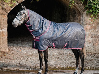 derka Horseware Amigo Hero Ripstop Plus, r. 130 cm, 0 g, z kapturem, padokowa, granatowa, NOWA