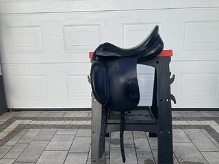 Prestige Lucky Dressage, bardzo zadbane