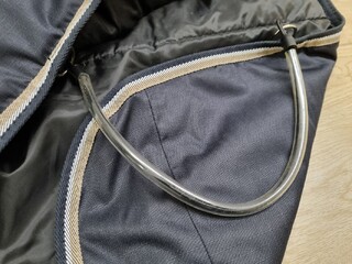 BVERTIGO półderka treningowa z kapturem