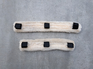 Futerka syntetyczne na ogłowie