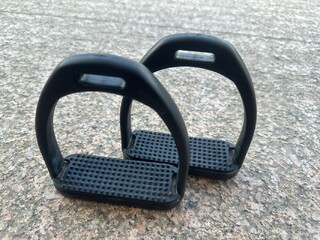 Strzemiona Compositi Profile 12 cm czarne
