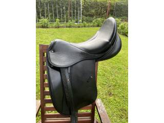 Siodło Stubben Maestoso DeLuxe BIOMEX
