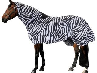 derka Felix Buhler Zebra Gibson II, r. 115 cm, letnia, egzemowa, przeciw owadom, UV 97 %+, z kapturem łączonym, używana (01)