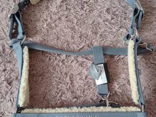 Kantar z futerkiem Denim Double Pin Teddyfleece CS 25 Steel Blue z uwiazem rozmiar full