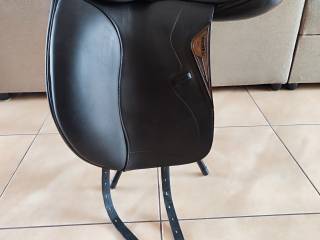 Siodło ujeżdżeniowe Equiline Elite 17"