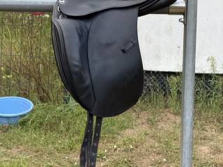 ERREPLUS adelinde siodło ujeżdżeniowe