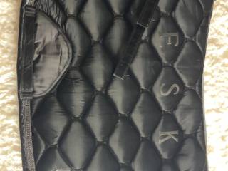Czaprak eskadron black week