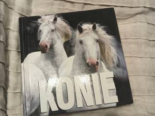 KONIE Wyd. Pascal - album ze zdjęciami