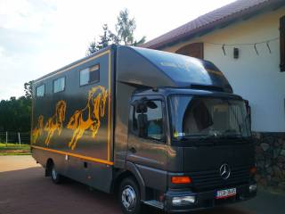 Koniowóz Mercedes 3 konie plus socjal