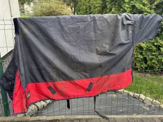 Derka przeciwdeszczowa plandeka na zimę