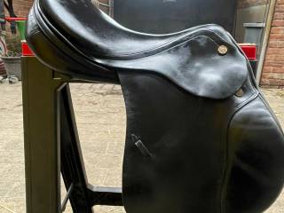 Siodlo Prestige Sidney 18