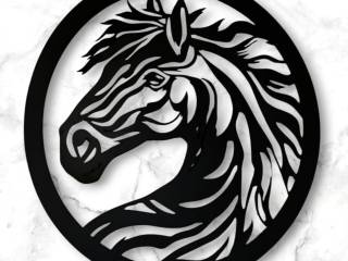 Dekoracje stajni i nie tylko