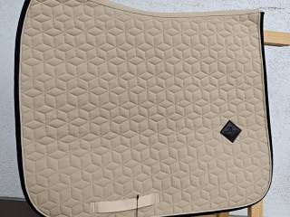 Czaprak Kentucky full ujezdzeniowy DL Softshell beżowy