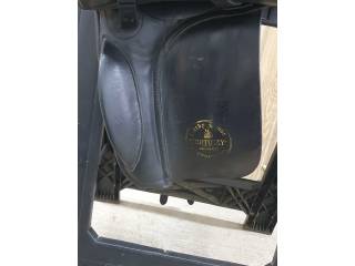 siodło firmy Farrington  model Kentucky Dressage
