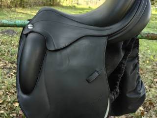 Siodło ujeżdżeniowe Erre Plus Freestyle 17