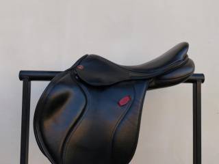 Siodło skokowe marki Kieffer Masters League