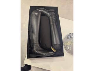 Sprzedam oficerki nowe Tucci