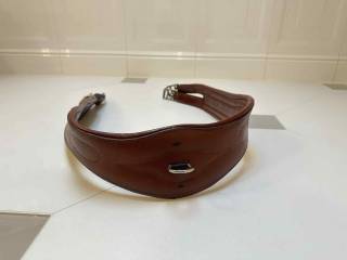 Jasnobrązowy koniakowy popręg skórzany 125 cm