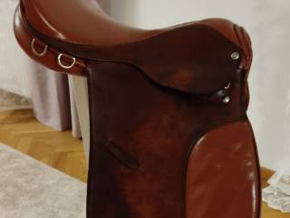 Siodło wszechstronne Pleszew 17.5