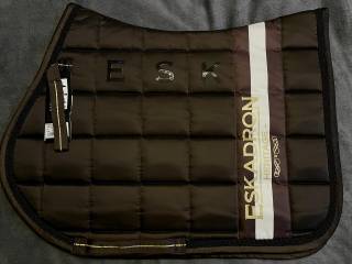 Eskadron czaprak VS (BLACK MOCCA GLOSSY)