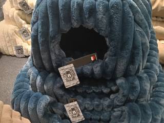 Legowisko / Domek 2 w 1 ( składany ) w różnych kolorach