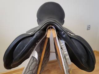 Skokowe fouganza 17,5