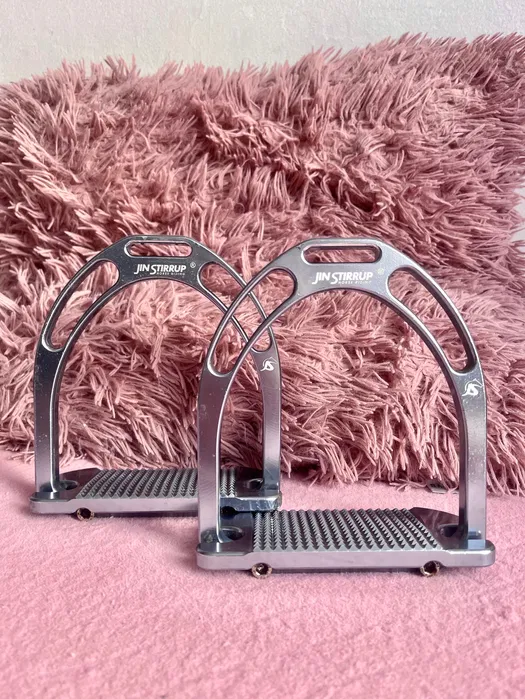 Oryginalne strzemiona Jin Stirrup
