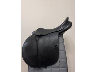 Prestige siodło skokowe 17 cali łęk 32