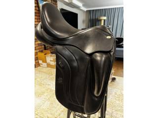 siodło ujeżdżeniowe FAIRFAX Petrus 17'