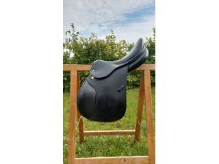 Siodło Prestige 15,5' łęk 33