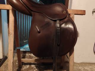 Siodło skokowe Walsall 17, łęk M