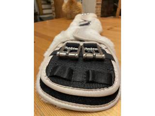 Mattes asymmetric popręg ujeżdżeniowy 70cm