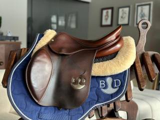 Siodło skokowe Bruno Delgrange Virtuose 17