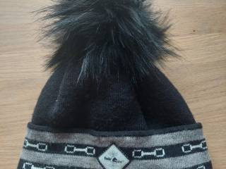 Czapka jeździecka Fair Play Alisha czarno-beżowa