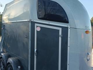 Przyczepa dwukonna Boeckmann DUO R , PODŁOGA ALUMINIUM - 2200 kg DMC