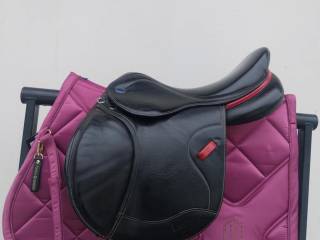 Siodło skokowe IKONIC Light