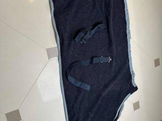 Derka polarowa Finn-Tack granatowa 135 cm